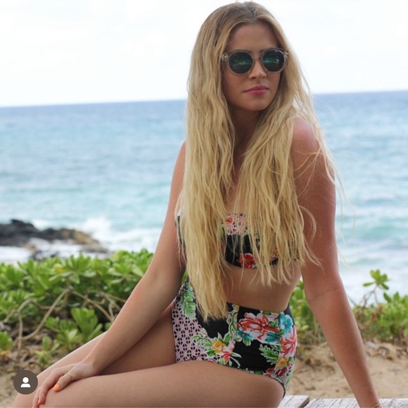 The Bikini Lab Retro High Waist Hawaii Tropical Floral Bikini Top & Bottom (S/M) - Picture 7 of 9